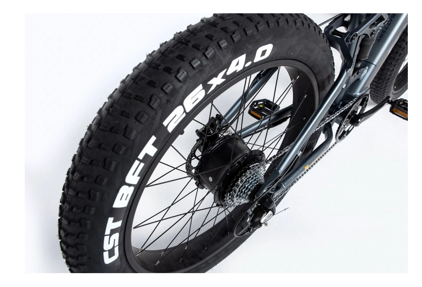 MOMA BIKES VTT, FATBIKE 26 PRO, EQUIPPED FULL SHIMANO, LITHIUM INTEGRADA 48V 4 MOMA BIKES VTT, FATBIKE 26 PRO, EQUIPPED FULL SHIMANO, LITHIUM INTEGRADA 48V – Image 2