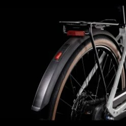 Vélo De Ville Électrique Cube Supreme Hybrid One 500 Easy Gris -Magasins de vélos électriques bon marché Velo de Ville Electrique Cube Supreme Hybrid One 500 Easy Entry Shimano Nexus 7V 500 Wh 700 mm Gris Lunar 2022 7