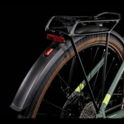 Vélo De Ville Électrique Cube Touring Hybrid One 400 Shimano -Magasins de vélos électriques bon marché Velo de Ville Electrique Cube Touring Hybrid One 400 Shimano Alivio 9V 400 Wh 700 mm Vert Sharp 2022 7